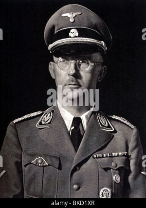 Himmler, Heinrich, 7.10.1900 - 23.5.1945, German politician (NSDAP), Reichsfuehrer SS 1929 - 1945, half length in uniform, circa 1940, Stock Photo