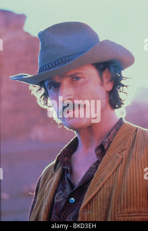 HIGHWAY TO HELL (1992) PATRICK BERGIN HWTH 003 Stock Photo