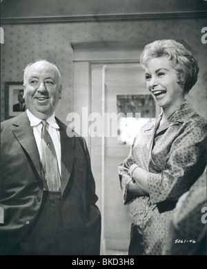 ALFRED HITCHCOCK (DIR) O/S 'PSYCHO' (1960) WITH JANET LEIGH ALH 026P Stock Photo