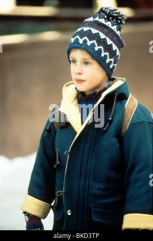 HOME ALONE 2: LOST IN NEW YORK (1992) MACAULAY CULKIN HM2 025 H Stock Photo