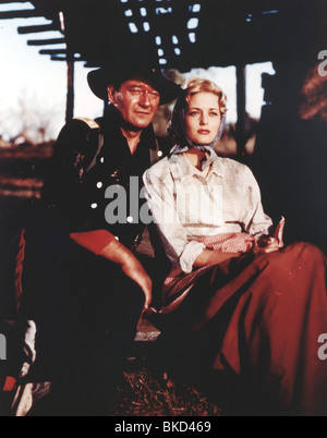 THE HORSE SOLDIERS (1959) JOHN WAYNE, CONSTANCE TOWERS HRSS 001CP Stock Photo