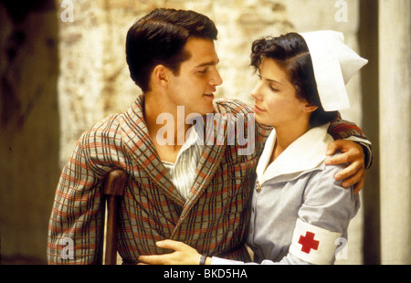 IN LOVE AND WAR (1997) CHRIS O'DONNELL, SANDRA BULLOCK INLW 003 Stock Photo