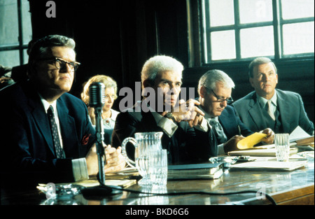 JFK -1991 TOMMY LEE JONES JFK Stock Photo