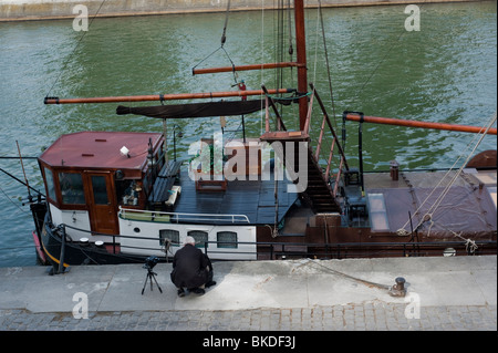 Paris, France, Scene on Seine River, Old Sail Boat, Moored at Quay, paris peniche Stock Photo