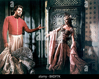 KISMET (1955) HOWARD KEEL, DOLORES GRAY KSMT 002CP Stock Photo