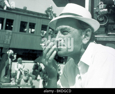 DAVID LEAN (DIR) ON SET LAWRENCE OF ARABIA (1962) LEAN 011 GN Stock Photo