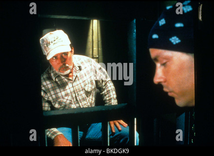 LETTER FROM DEATH ROW (1998) MARTIN SHEEN, BRET MICHAELS LDR 004 Stock Photo