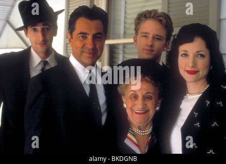 LIBERTY HEIGHTS (1999) ADRIEN BRODY, JOE MANTEGNA, BEN FOSTER, BEBE NEUWIRTH LIHE 001 Stock Photo