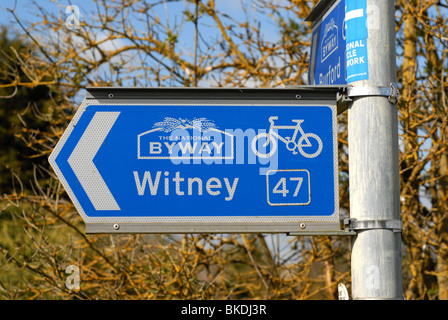 National bicycle route number 47 near Witney, Oxfordshire. Stock Photo