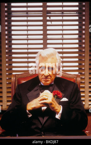 MAFIA! (1998) JANE AUSTEN'S MAFIA (ALT) LLOYD BRIDGES MFIA 005 Stock Photo