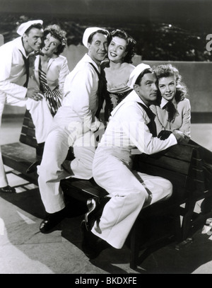 ON THE TOWN (1949) FRANK SINATRA,BETTY GARRETT, JULES MUNSHIN, ANN MILLER, GENE KELLY, VERA-ELLEN ONT 003P Stock Photo