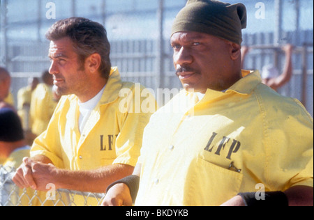 OUT OF SIGHT (1998) GEORGE CLOONEY VING RHAMES OOSG 040 Stock Photo