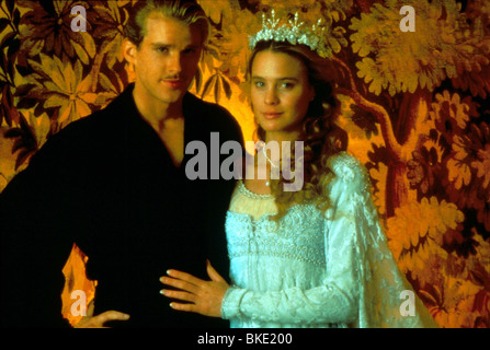 THE PRINCESS BRIDE (1987) CARY ELWES, ROBIN WRIGHT PENN PRB 055 Stock Photo