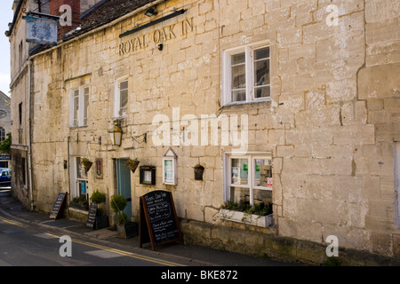 Painswick Gloucestershire England UK  The Royal Oak Inn Stock Photo