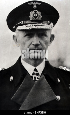 Doenitz, Karl, 16.9.1891 - 24.12.1980, German admiral, commander of the submarine fleet 1939 - 1943, Kriegsmarine commander-in-chief 1943 - 1945, portrait, circa 1942, Stock Photo