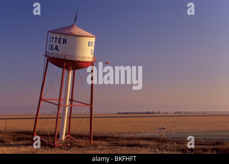 Leaning water tower at former Britten USA Truck Stop on historic Route 66, at frosty winter sunrise, in Groom, Texas, USA Stock Photo