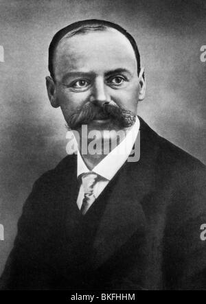 Schwarzschild, Karl, 9.10.1873 - 11.5.1916, German scientist (astronomer), portrait, print after photography, circa 1910, Stock Photo