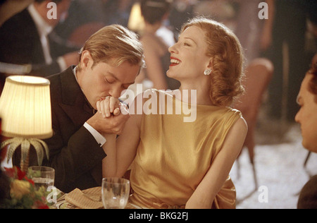 THE AVIATOR (2004) JUDE LAW, CATE BLANCHETT AVIA 001-005 Stock Photo