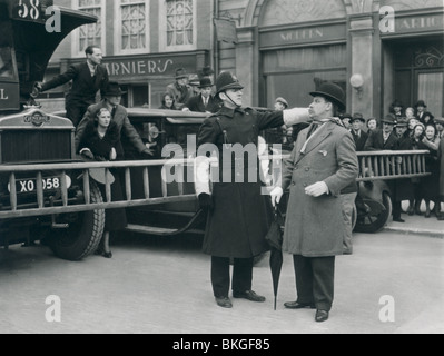 JACK'S THE BOY (1932) JACK HULBERT JCBO 001P Stock Photo