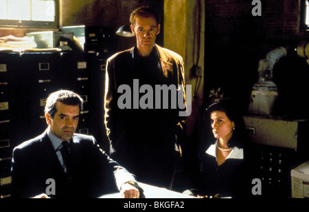 JADE (1995) CHAZZ PALMINTERI, DAVID CARUSO, LINDA FIORENTINO JADE 010 L Stock Photo