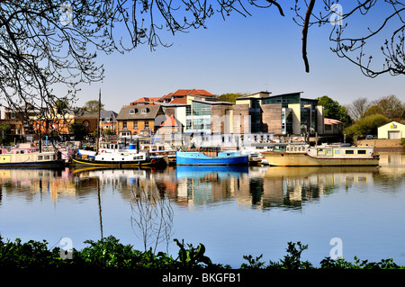 Riverside at Isleworth,London UK with modern apartments and moored boats Stock Photo