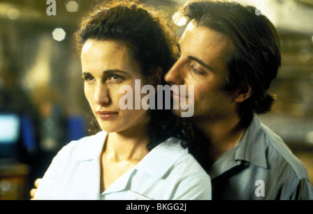 JUST THE TICKET (1999) ANDIE MACDOWELL, ANDY GARCIA JTT 011 Stock Photo