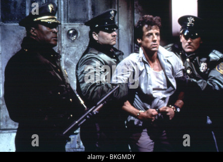 LOCK UP (1989) JOHN AMOS, SYLVESTER STALLONE LKU 003 Stock Photo