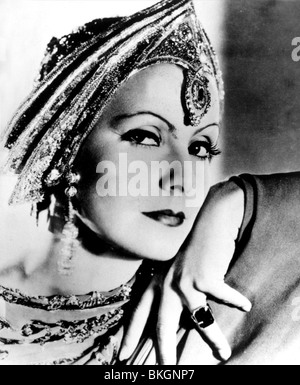 MATA HARI -1931 GRETA GARBO Stock Photo