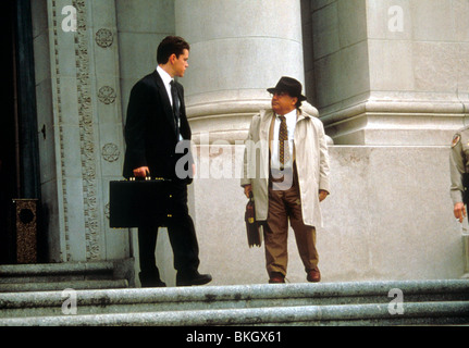 THE RAINMAKER (1997) MATT DAMON, DANNY DEVITO RKR 012 Stock Photo