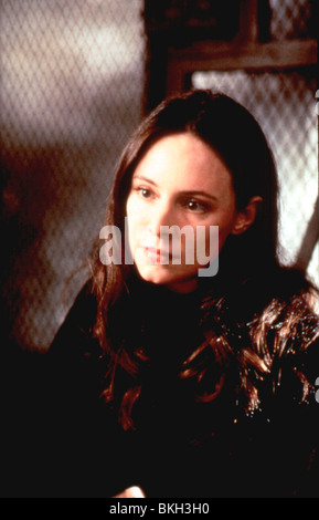 Twelve Monkeys (1995) Madeleine Stowe Tvmk 052 Stock Photo - Alamy