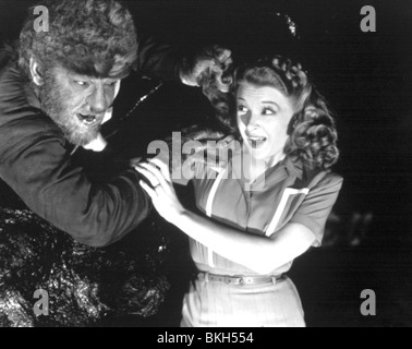 THE WOLF MAN (1941) LON CHANEY JR, EVELYN ANKERS WLFM 001 Stock Photo