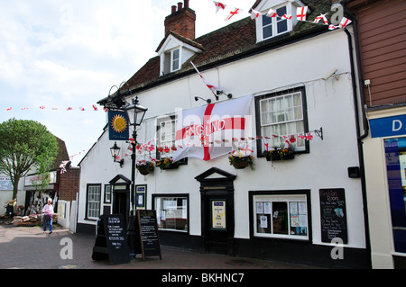 17th century The Sun Inn, Sun Street, Waltham Abbey, Essex, England, United Kingdom Stock Photo