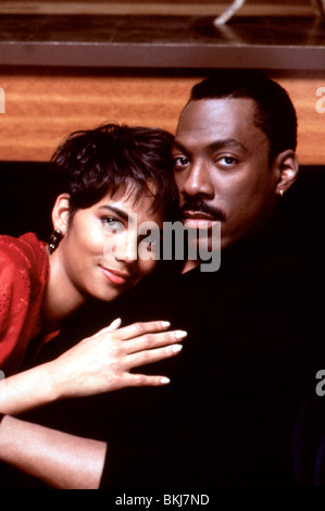 BOOMERANG (1992) HALLE BERRY, EDDIE MURPHY BOMG 013 Stock Photo