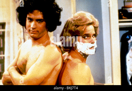 BOSOM BUDDIES (TV) TOM HANKS, PETER SCOLARI BSMB 006 Stock Photo