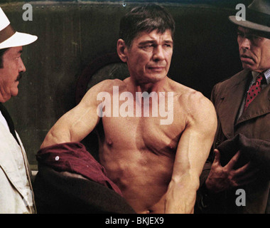 HARD TIMES (1975) STREETFIGHTER (ALT) CHARLES BRONSON, JAMES COBURN HRT 001-02 Stock Photo