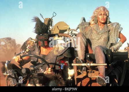 MAD MAX BEYOND THUNDERDOME (1985) ALT MAD MAX 3 TINA TURNER MX3 009 Stock Photo