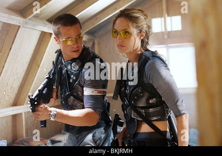 PITT JOLIE MR. and MRS. SMITH 2005 Stock Photo Alamy