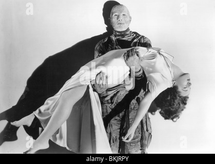 THE MUMMY'S HAND (1940) TOM TYLER, PEGGY MORAN MUMY 004P Stock Photo