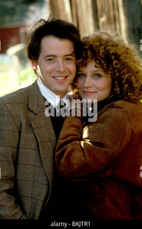 OUT ON A LIMB (1992) MATTHEW BRODERICK, HEIDI KLING 00AL 022 Stock Photo