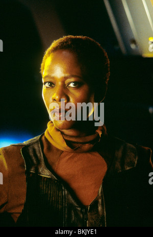 STAR TREK: FIRST CONTACT (1996) ALFRE WOODARD STFC 010 Stock Photo