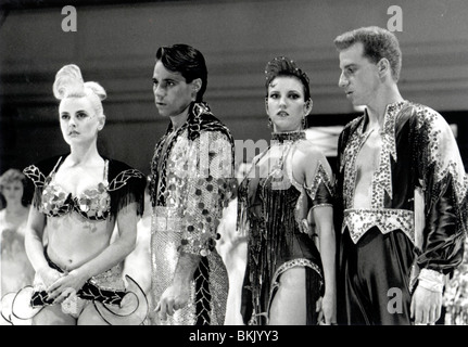 STRICTLY BALLROOM (1992) GIA CARIDES, PAUL MERCURIO, LEONIE PAGE, PIP MUSHIN SBR 005 P Stock Photo