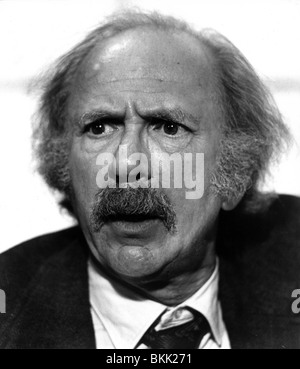 WILLY WONKA AND THE CHOCOLATE FACTORY (1971) JACK ALBERTSON WWK 009P L Stock Photo