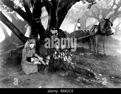 THE WOLF MAN (1941) EVELYN ANKERS, LON CHANEY JR, MARIA OUSPENSRAYA WLFM 005P Stock Photo