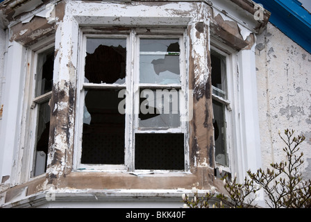 Vandalised Windows Detail of the Former Finnartmore Convalescent Home Kilmun Argyll Stock Photo