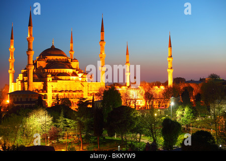 Night top view over Sultan Ahmed Mosque or Blue Mosque, Sultanahmet ...