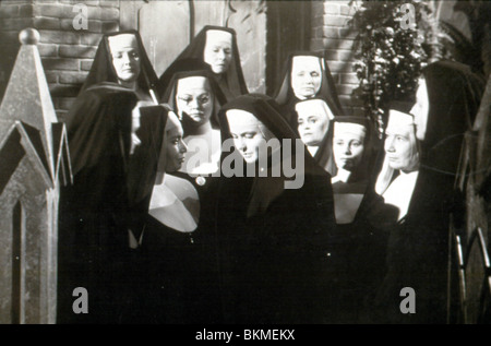 THE BELL'S OF ST MARY'S (1945) INGRID BERGMAN BSMY 002 Stock Photo