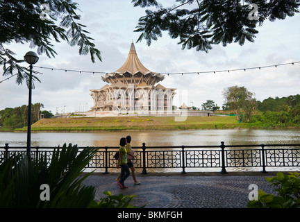Kuching waterfront with State Legislative Assembly Building in background.  Kuching, Sarawak, Borneo, Malaysia Stock Photo