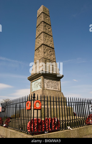 cenotaph war memorial 1939-1945 werneth low Stock Photo