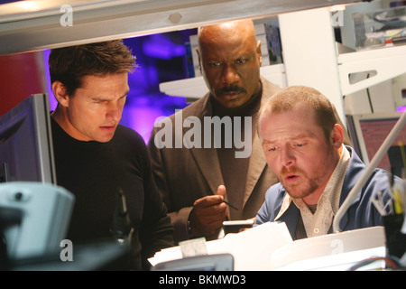 MISSION IMPOSSIBLE 3 (2006) TOM CRUISE, VING RHAMES, SIMON PEGG MIS3 001-12 Stock Photo