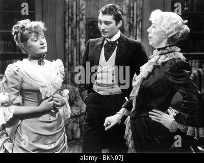 PARNELL (1937) BILLIE BURKE, CLARK GABLE, EDNA MAY OLIVER PRNL 008P Stock Photo